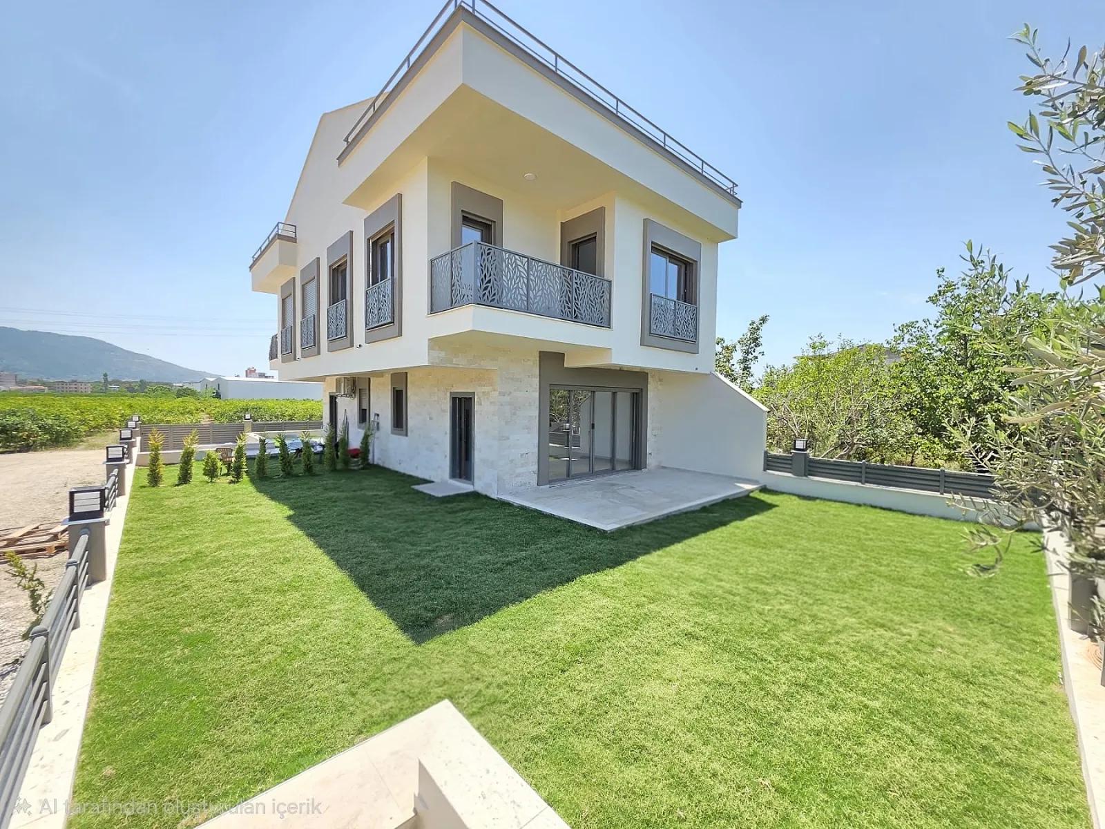 In Gümüldür İnönü Mahallesi, 450 Meter Vom Meer Entfernt, Großzügige Gartenvilla, Neuwertig 4+1!