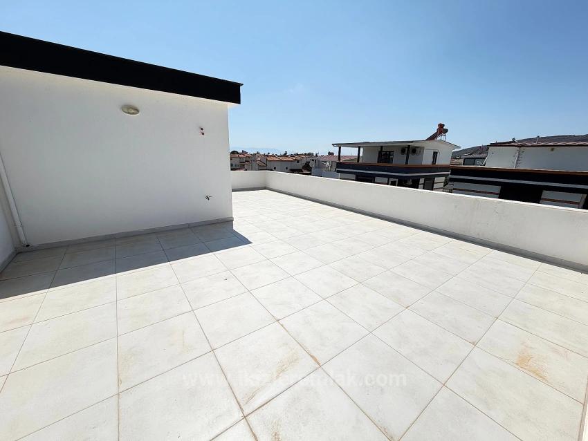 Brandneue 3+1-Zimmer-Villa Mit Großzügigem Garten In Meeresnähe In Doğanbey, Seferihisar Zu Verkaufen