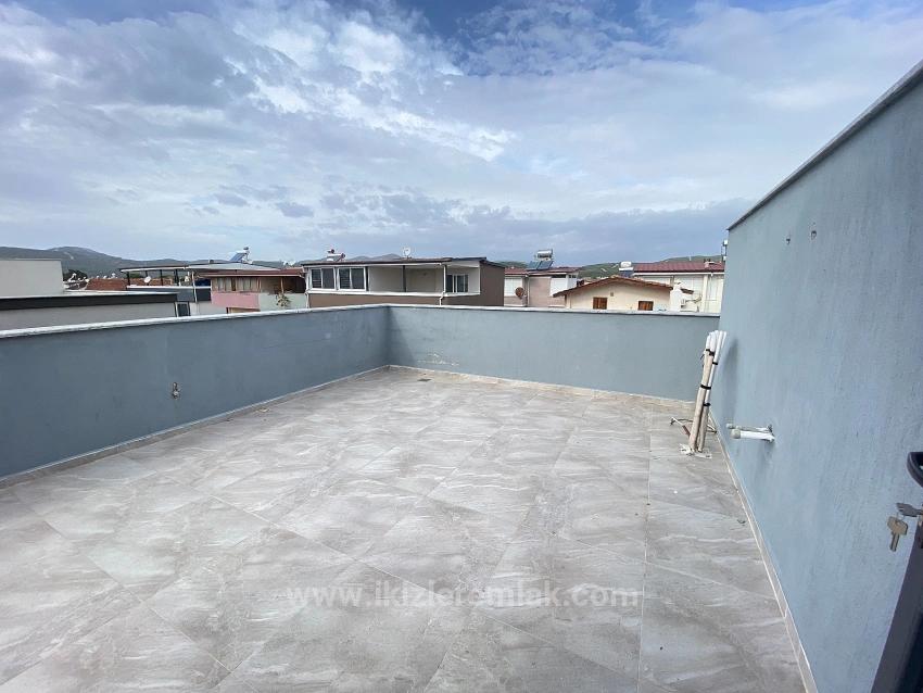 Gartenvilla Zum Verkauf In Der Nähe Des Meeres In Ürkmez Doğanbey, 2+1