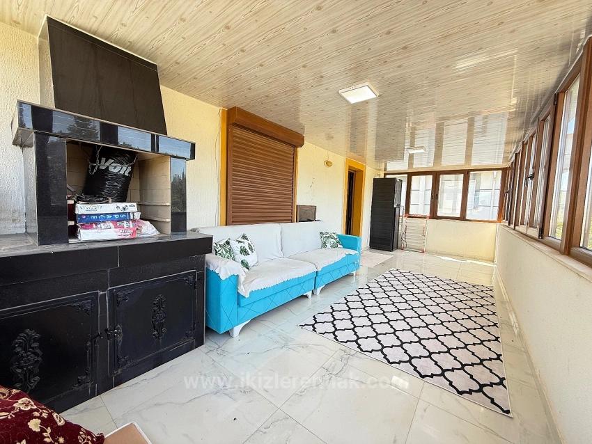 2+1 Voll Möblierte Villa Mit Garten In Doğanbey, Seferihisar Zu Verkaufen