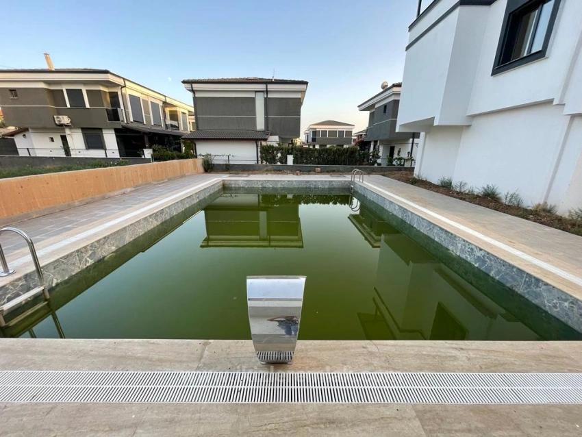 Brandneue Freistehende 3+1 Villa Mit Privatem Pool In Doğanbey, Seferihisar Zu Verkaufen.