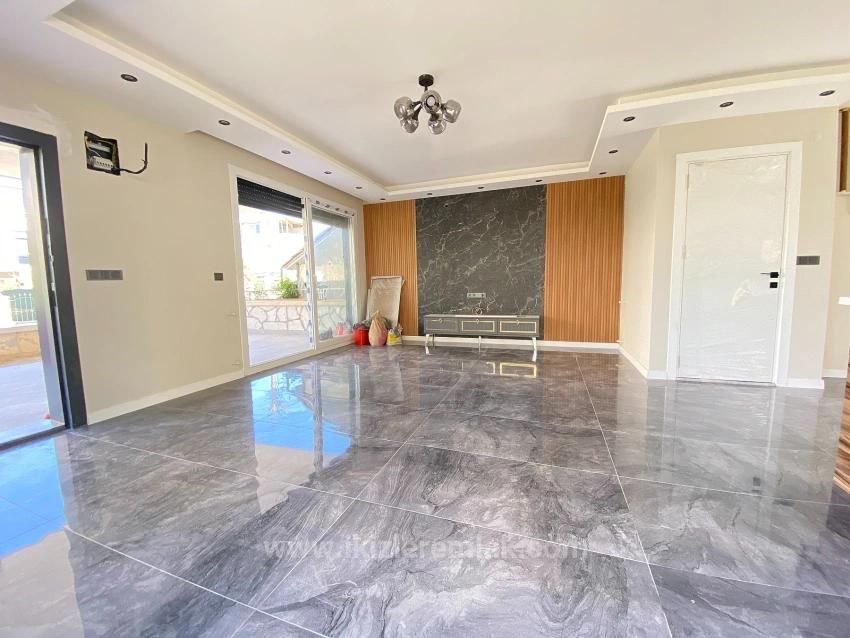 Brandneue, Freistehende Luxusvilla Mit 3 Schlafzimmern Und Einem Zusätzlichen Zimmer In Doğanbey, Seferihisar, Zu Verkaufen.