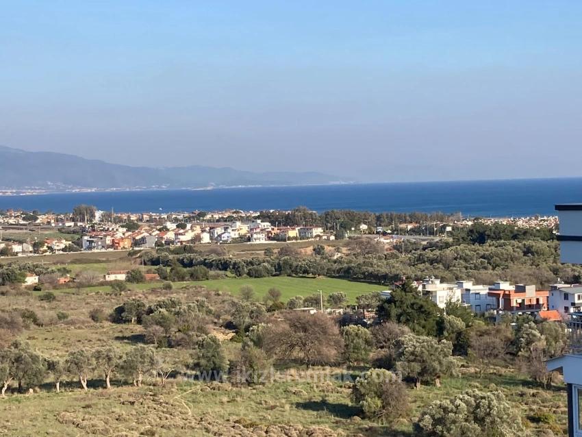2+1 Villa Mit Meerblick Und Garten Zum Verkauf In Doğanbey, Seferihisar