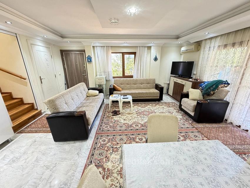 4+1 Freistehende Villa Mit Garten Zum Verkauf In Doğanbey, Seferihisar