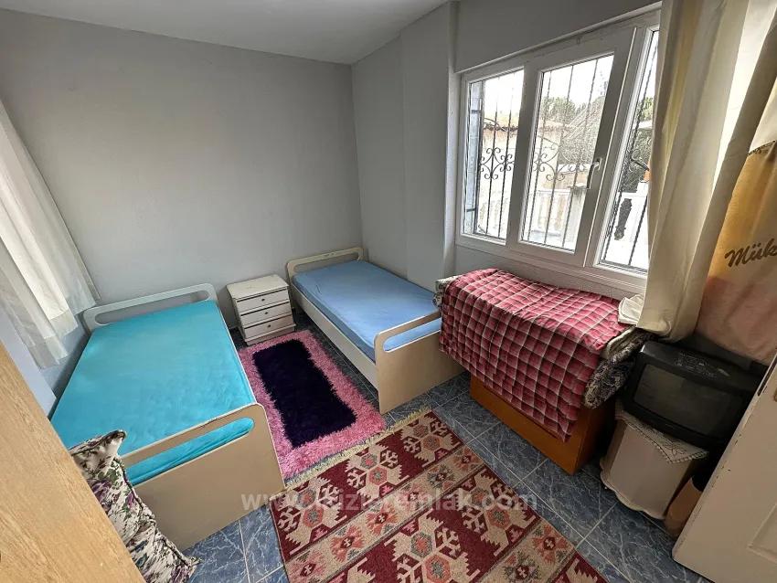In Seferihisar Doğanbey Zu Verkaufen 4+1 500M Vom Meer Entfernt Villa