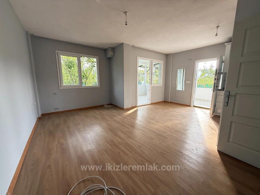 4+1 Villa Mit Großem Garten Zum Verkauf Im Seferihisar Doğanbey Center