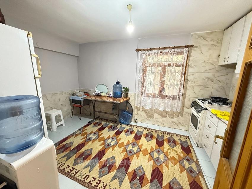 3+1 Gartenapartment In Ürkmez Zu Verkaufen, 250 Meter Vom Meer Entfernt, Erschwinglicher Preis