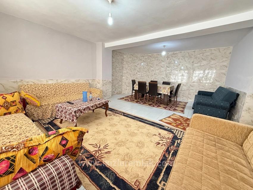 3+1 Gartenapartment In Ürkmez Zu Verkaufen, 250 Meter Vom Meer Entfernt, Erschwinglicher Preis