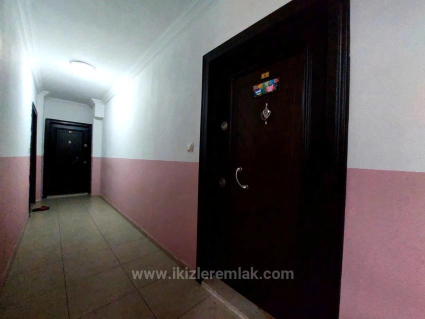 2+1 Mittelgeschosswohnung Zum Verkauf Im Zentrum Von Seferihisar Ürkmez