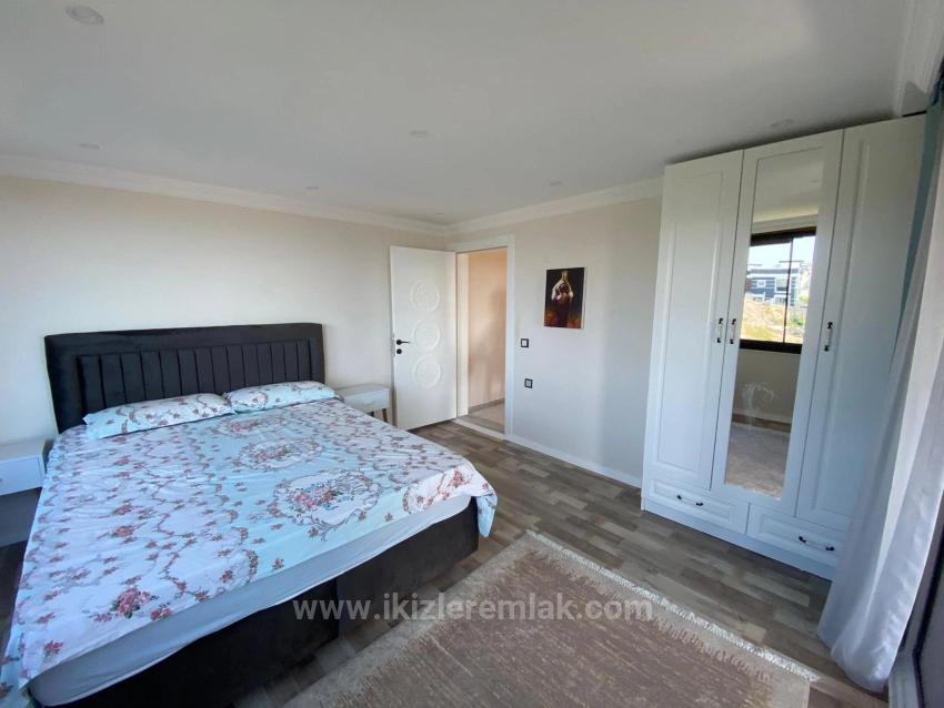 Freistehende Villa Mit 3+1 Schlafzimmern, Meerblick Und Pool In Seferihisar Doğanbey Zu Verkaufen