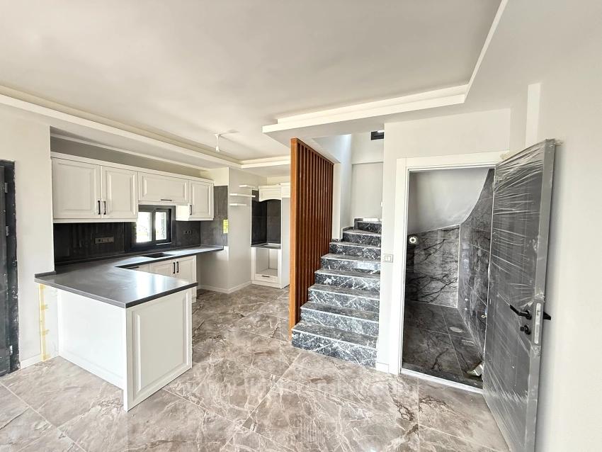 3+1 Villa Mit Meerblick Und Garten In Seferihisar Doğanbey Zu Verkaufen