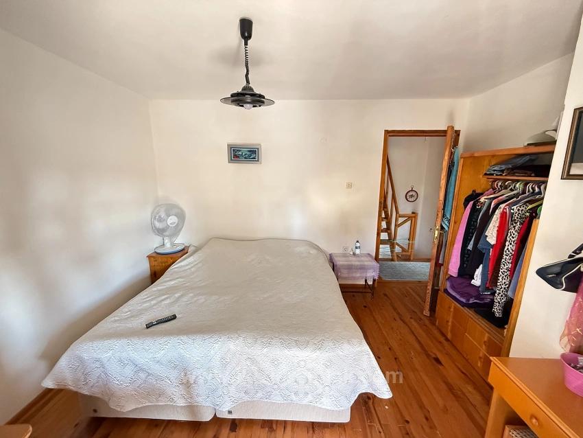 3+1 Villa Mit Garten Zum Verkauf Am Meer In Seferihisar Ürkmez