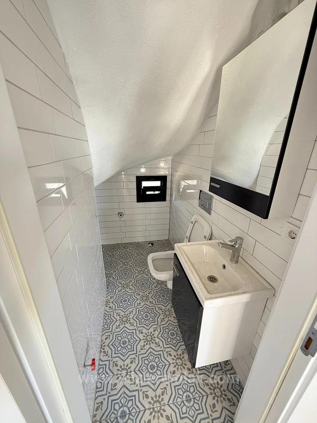 2 + 1 Brandneues Duplex-Sommerhaus Zum Verkauf Im Zentrum Von Seferihisar, Doğanbey