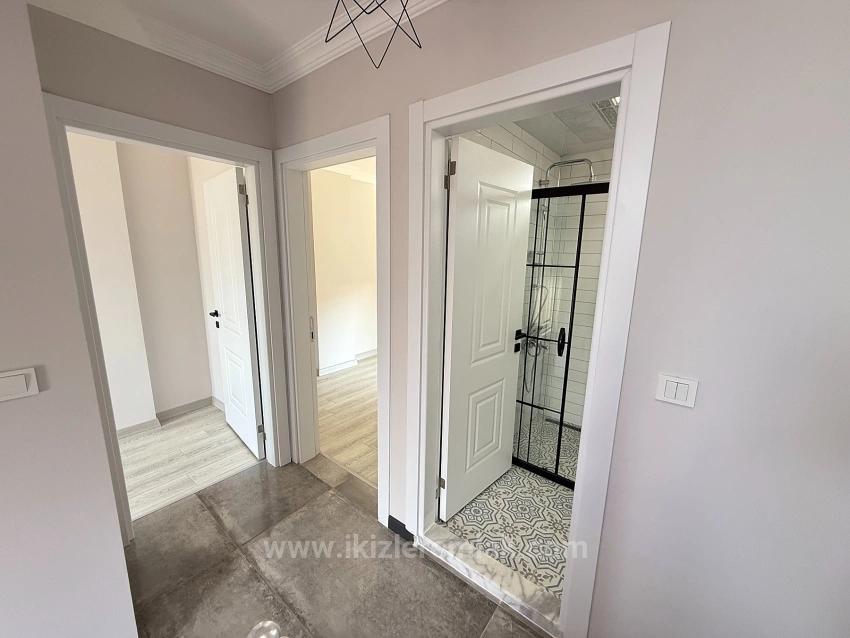 2 + 1 Brandneues Duplex-Sommerhaus Zum Verkauf Im Zentrum Von Seferihisar, Doğanbey