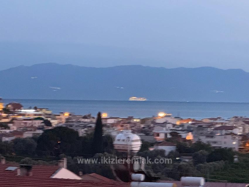 3+1 Eckvilla Mit Meerblick Und Separater Küche In Ürkmez