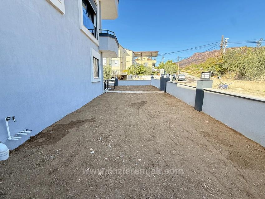 3+1 Eckvilla Mit Meerblick Und Separater Küche In Ürkmez