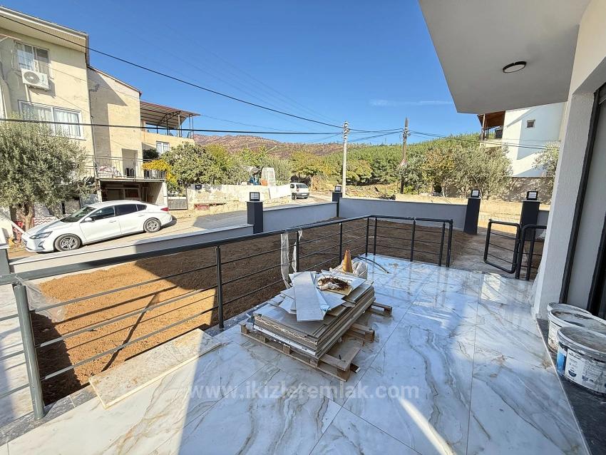 3+1 Eckvilla Mit Meerblick Und Separater Küche In Ürkmez