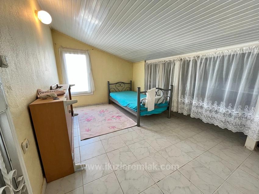 Freistehende 4+1-Maisonette-Villa Zum Verkauf In Seferihisar Doğanbey