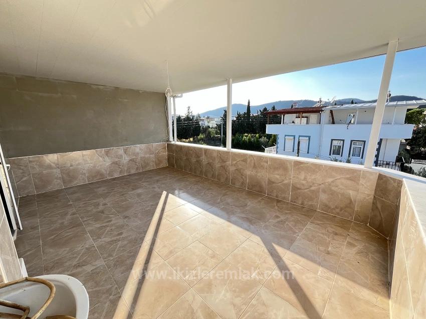 Freistehende 4+1-Maisonette-Villa Zum Verkauf In Seferihisar Doğanbey