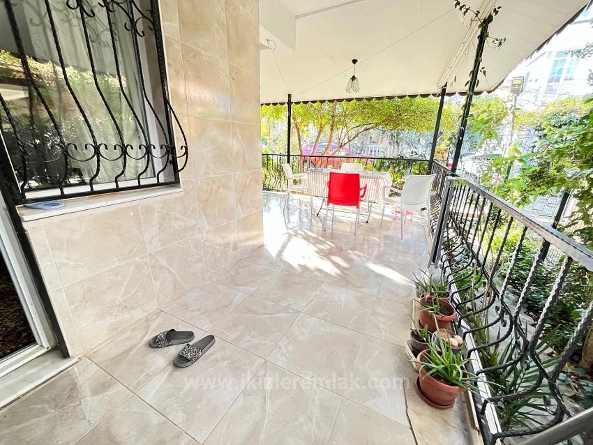 Freistehende 4+1-Maisonette-Villa Zum Verkauf In Seferihisar Doğanbey