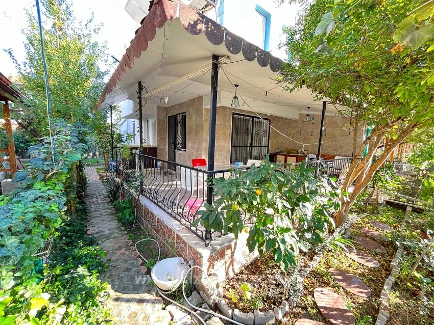 Freistehende 4+1-Maisonette-Villa Zum Verkauf In Seferihisar Doğanbey