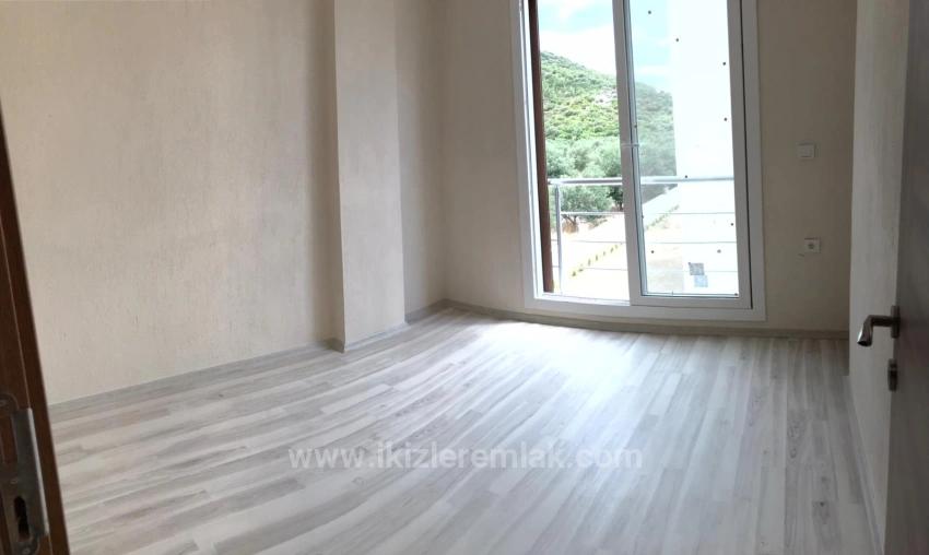 3+1 Brandneue Freistehende 3+1 Villa Zum Verkauf In Seferihisar Doğanbey