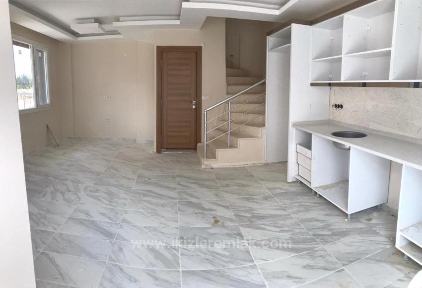 3+1 Brandneue Freistehende 3+1 Villa Zum Verkauf In Seferihisar Doğanbey