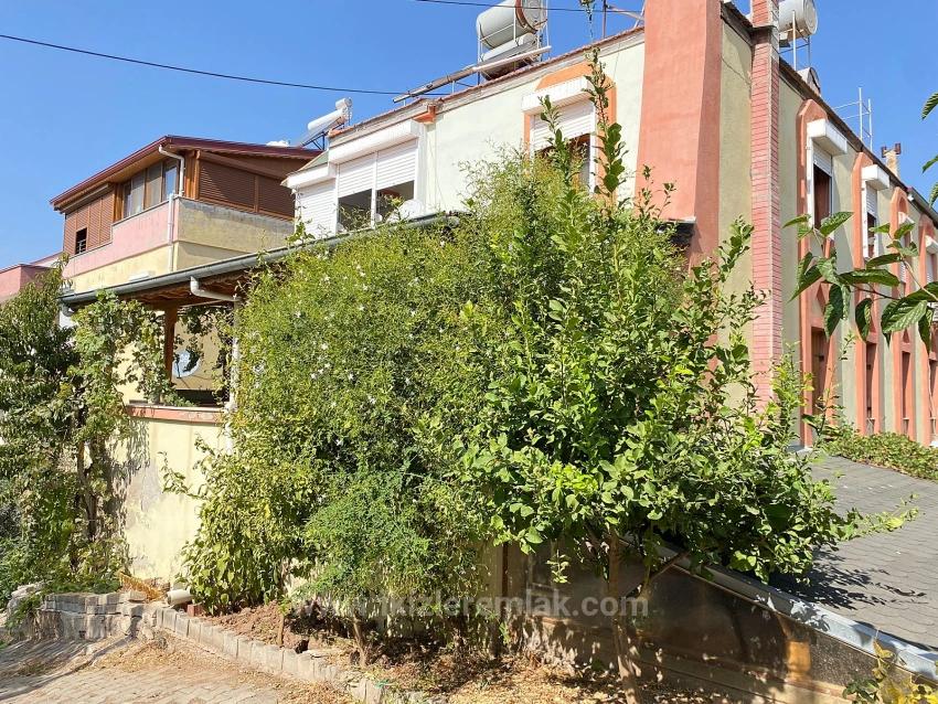 1+1 85 M2 Wohnung Zum Verkauf Am Meer In Seferihisar Ürkmez