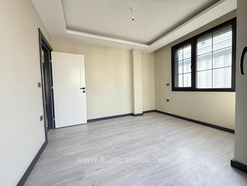 Brandneue, Freistehende Luxusvilla Mit Pool In Seferihisar Doğanbey Zu Verkaufen