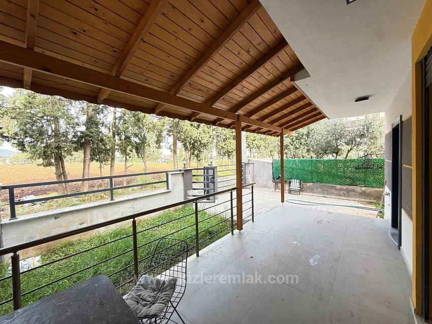 3 + 1 Brandneue Villa Mit Großem Garten Zum Verkauf In Seferihisar Doğanbey