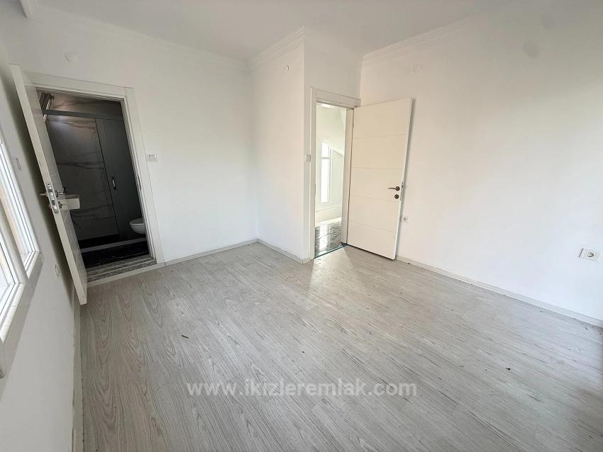 3 + 1 Brandneue Villa Mit Großem Garten Zum Verkauf In Seferihisar Doğanbey