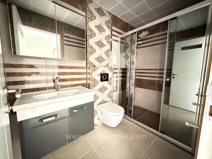 Brandneue 3+1-Maisonette-Villa/Sommerhaus Zum Verkauf In Doğanbey, Seferihisar.