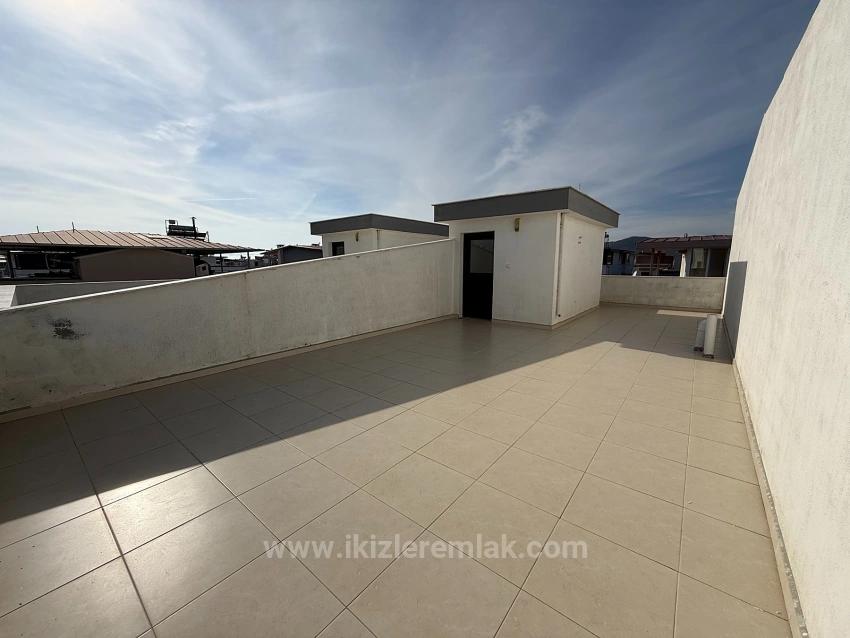 Brandneue 3+1-Maisonette-Villa/Sommerhaus Zum Verkauf In Doğanbey, Seferihisar.