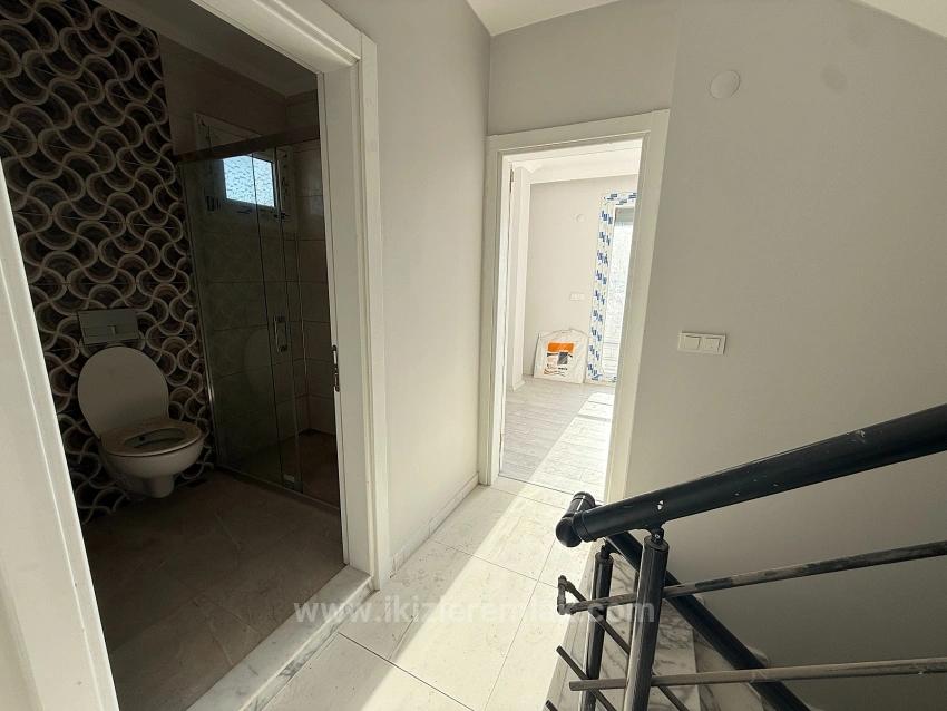 2+1 Brandneues Duplex-Sommerhaus Mit Garten Zum Verkauf In Payamlı, Seferihisar