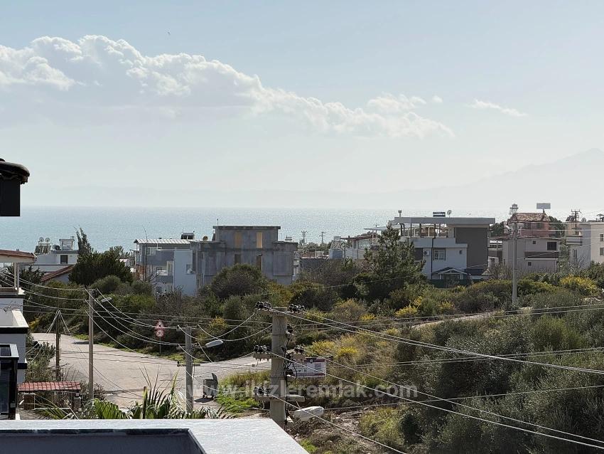 Freistehende 3+1-Villa Mit Garten Zum Verkauf In Doğanbey, Seferihisar