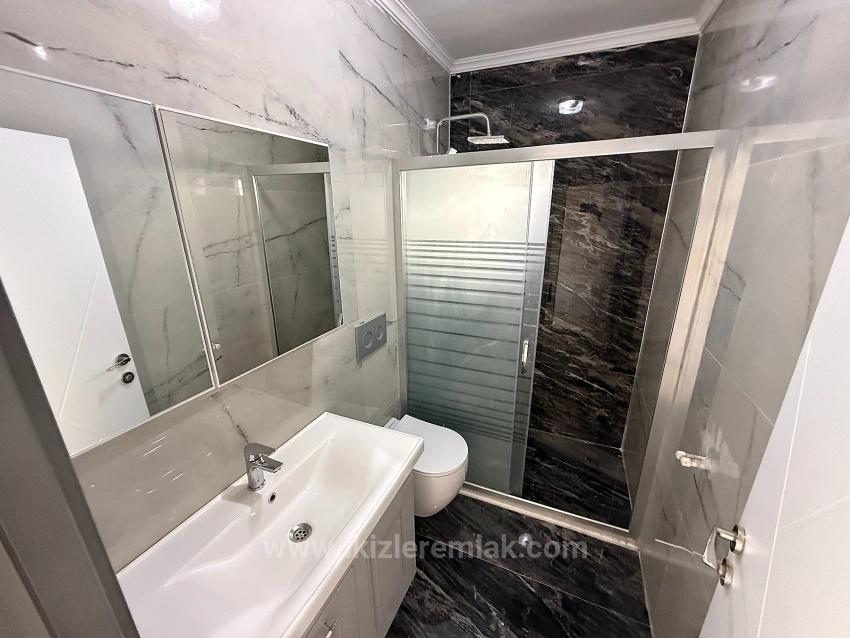 Brandneue, Geräumige Freistehende Villa Mit 4 Schlafzimmern Und Einem Zusätzlichen Zimmer In Doğanbey, Seferihisar, Zu Verkaufen.