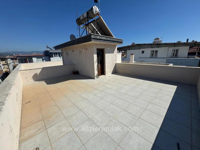 2+1 Duplex-Sommerhaus Zum Verkauf Im Doğanbey Center, Seferihisar