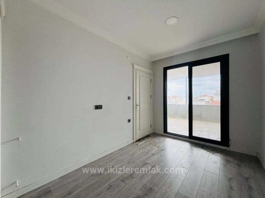 3+1 Maisonette-Villa Zum Verkauf Im Zentrum Von Seferihisar Doğanbey