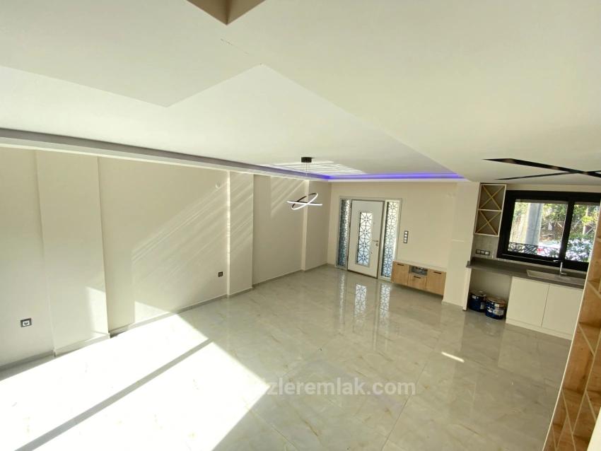 Freistehende 3+1 Ultra-Luxusvilla Am Meer Zum Verkauf In Doğanbey