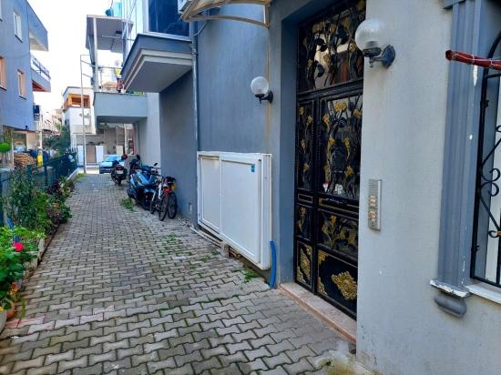 2+1 Mittelgeschosswohnung Zum Verkauf Im Zentrum Von Seferihisar Ürkmez