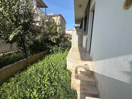 Brandneue 3+1-maisonette-villa/sommerhaus Zum Verkauf In Doğanbey, Seferihisar.