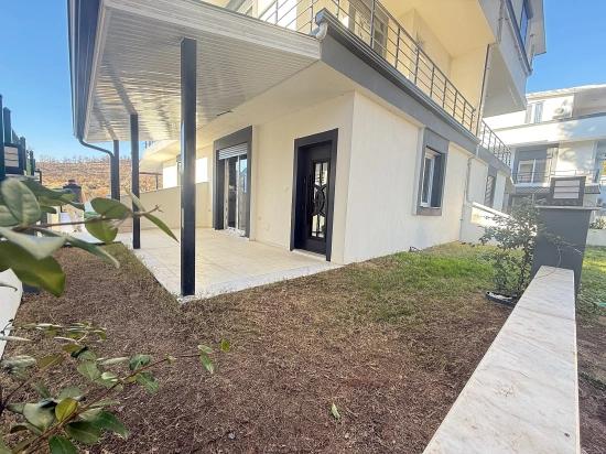 2+1 Brandneues Duplex-Sommerhaus Mit Garten Zum Verkauf In Payamlı, Seferihisar