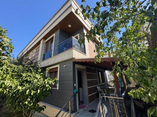 2+1 Duplex-Sommerhaus Zum Verkauf Im Doğanbey Center, Seferihisar
