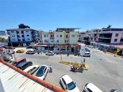 2+1 Wohnung Zum Verkauf Im Zentrum Von Seferihisar Ürkmez, Separate Küche