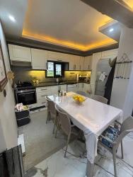 3+1 Maisonette-Ferienhaus Mit Garten Zum Verkauf In Seferihisar Doğanbey