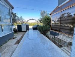 2+1 Erdgeschosswohnung Mit Garten Zum Verkauf Im Zentrum Von Seferihisar Ürkmez.