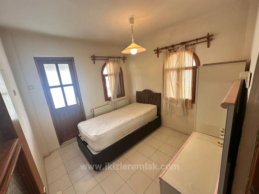 3+1 Detached Villa With Pool For Sale In Seferihisar Doğanbey