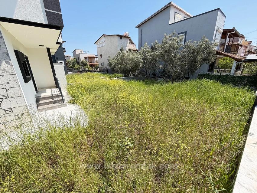 Brand New 3+1 Villa With Spacious Garden For Sale Near The Sea In Doğanbey, Seferihisar