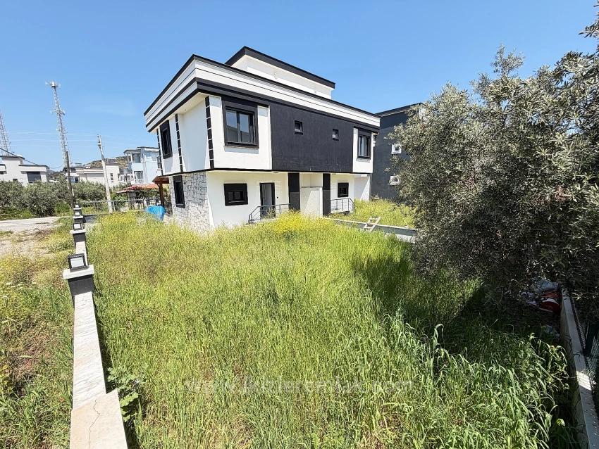Brand New 3+1 Villa With Spacious Garden For Sale Near The Sea In Doğanbey, Seferihisar
