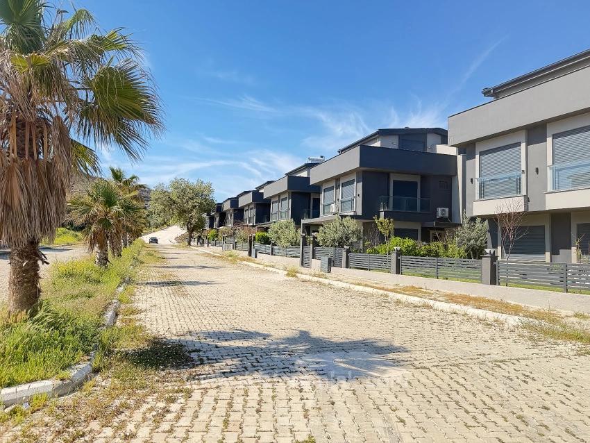 3+1 Ultra Luxury Villa For Sale With Sea View In Doğanbey